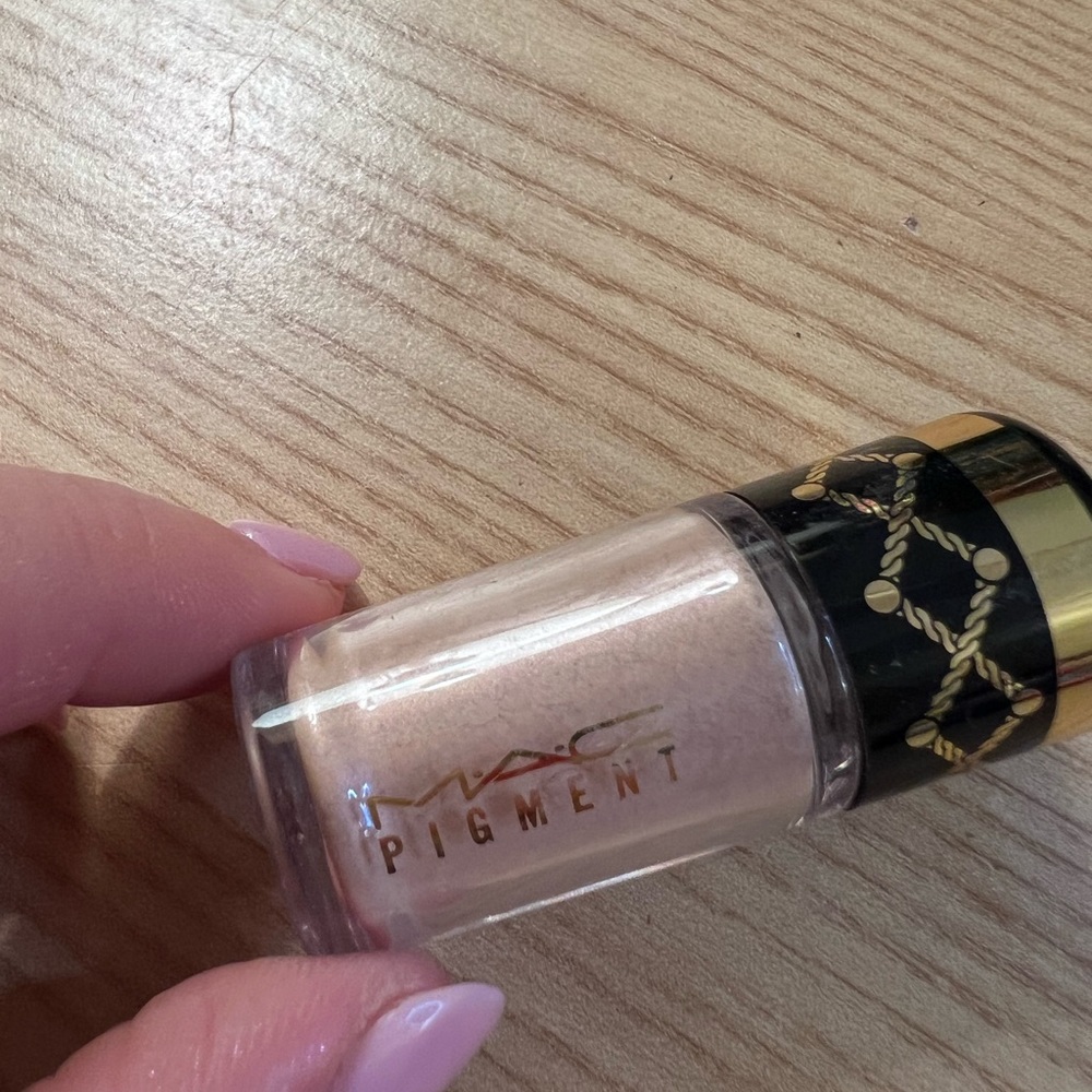 MAC Holiday Collection Sugar Rush Pigment